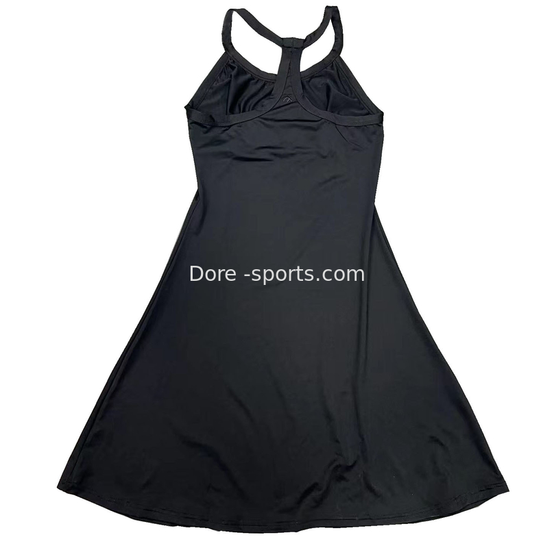 Custom  Sportswear Manufacturer ,Thin, Lightweight And Comfortable Fabric, Ideal For Wearing While Playing.